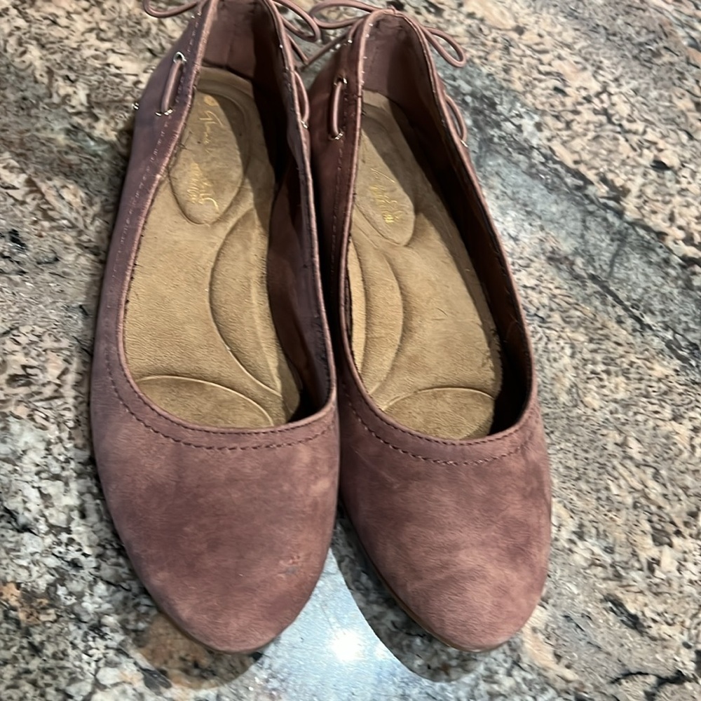 Brown/Rose Suede Women's Flats by Gloria Vanderbilt